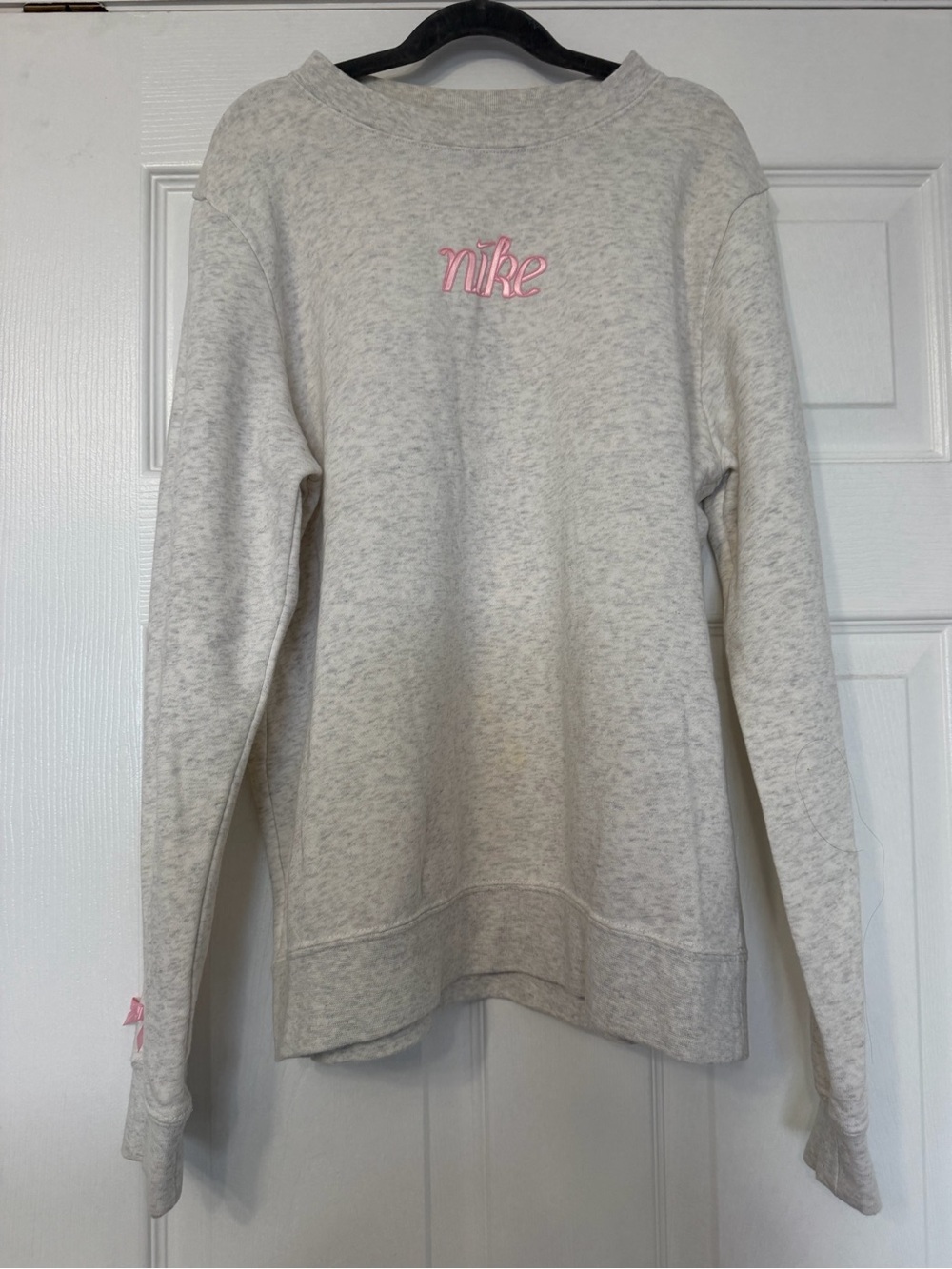 Nike Women's Heather Light Gray Crewneck Sweatshirt with Pink Embroidered Logo